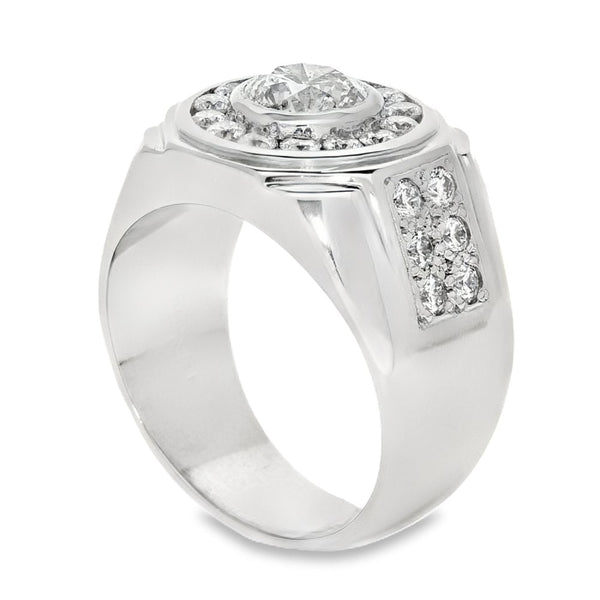 950 Platinum Diamond Halo Ring - Size T - 2.42ct
