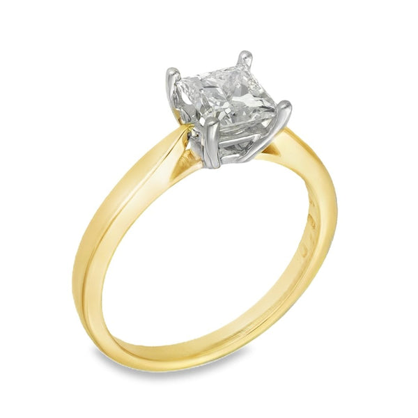 18ct Yellow Gold Diamond Engagement Ring - Size M - 0.99ct