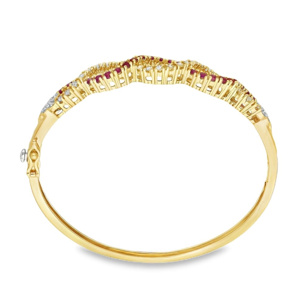 9ct Yellow Gold Diamond & Ruby Bangle - 16cm - 15.0g