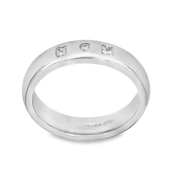 18ct White Gold Diamond Court-Shape Wedding Band - Size J½ - 4mm