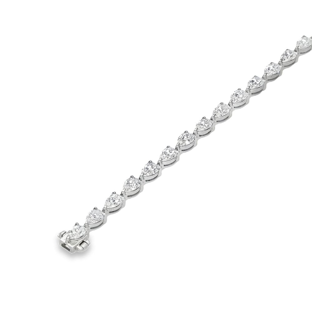 7.00ct White Gold Pear-Shaped Diamond Tennis Bracelet - F/VS2