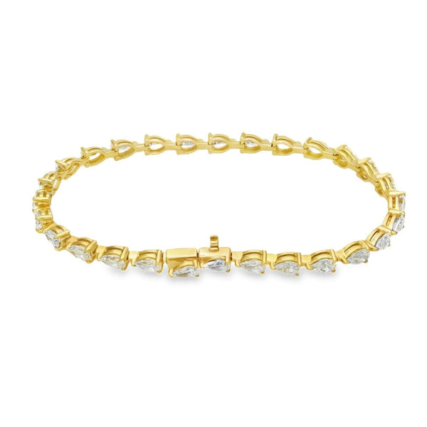 7.00ct Yellow Gold Pear-Cut Diamond Tennis Bracelet - F/VS2