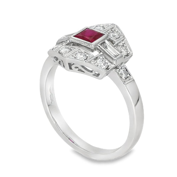 Ladies 18ct White Gold Ruby & Diamond Cluster Ring