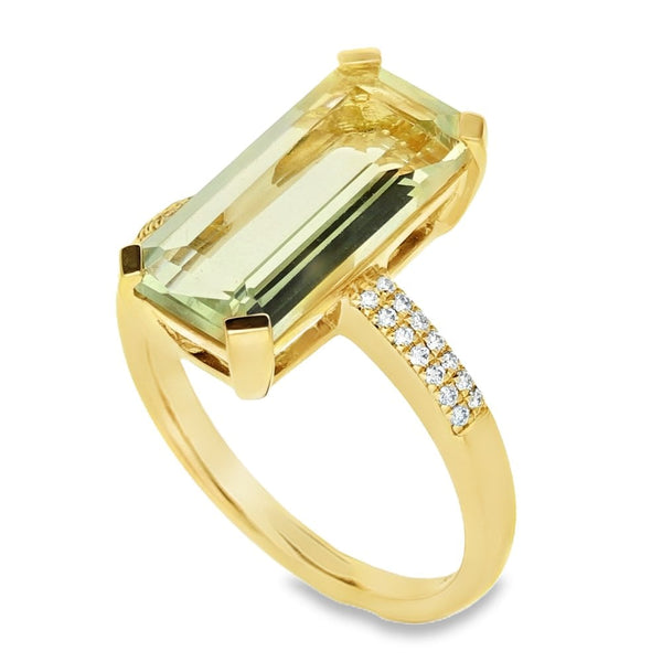 Ladies 18ct Yellow Gold Green Amethyst And Diamond Ring - 0.08ct