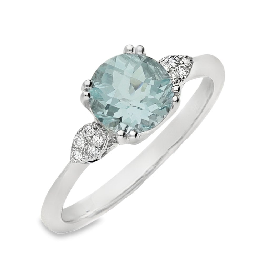 Ladies 9ct White Gold Aquamarine & Diamond Ring - 0.07ct