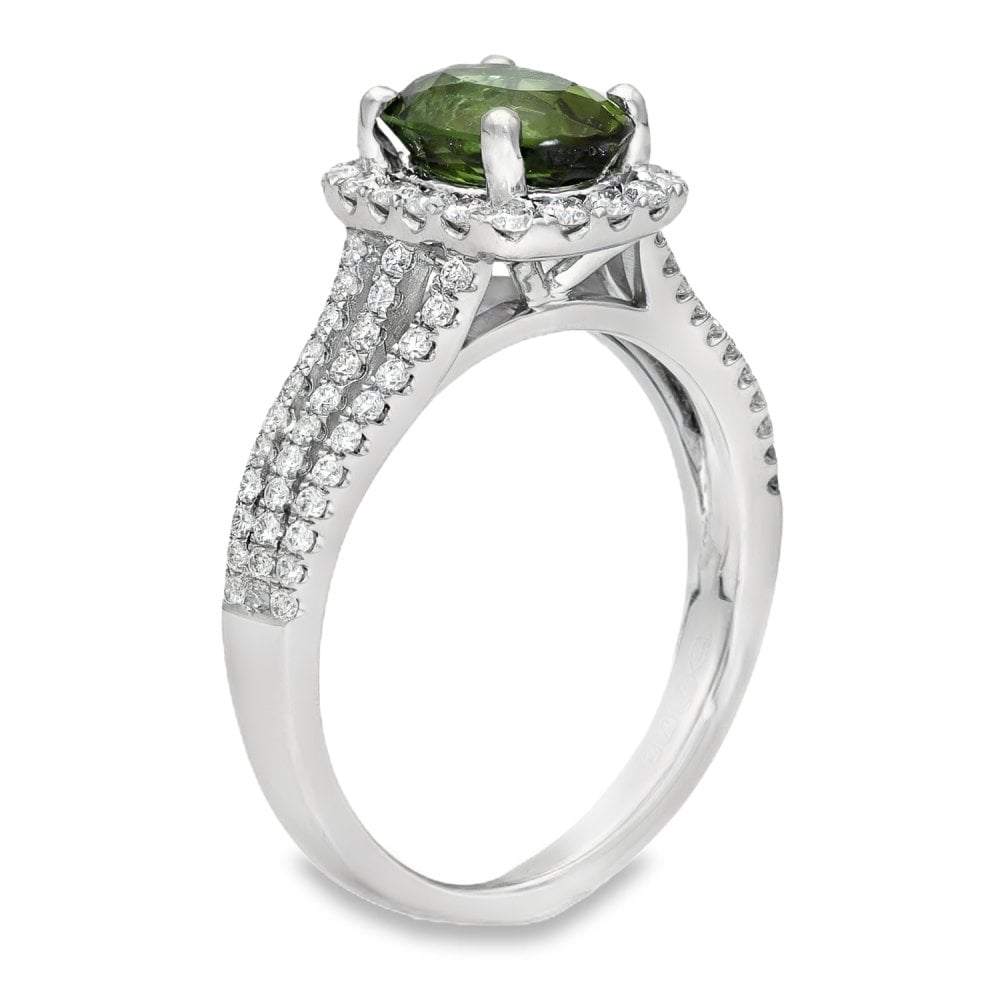 18ct White Gold Diamond & Green Tourmaline Cluster Ring - 0.50ct