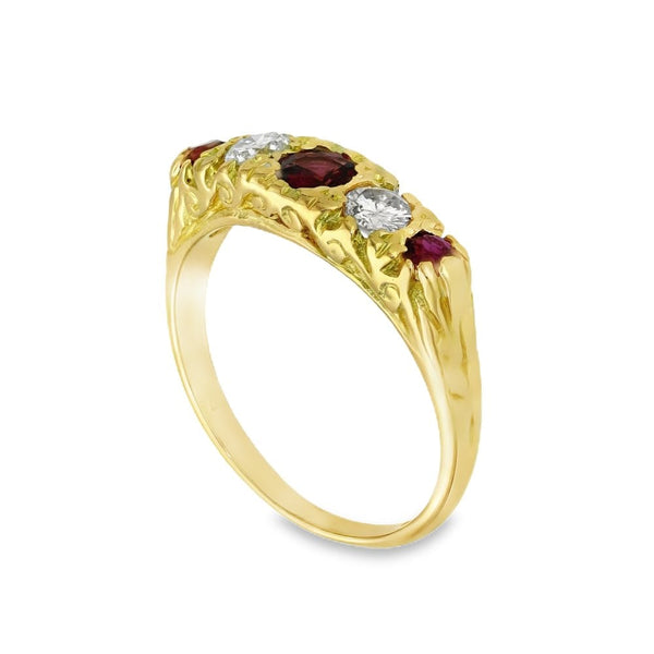 18ct Yellow Gold Ruby & Diamond Ring - Size O - 0.34ct