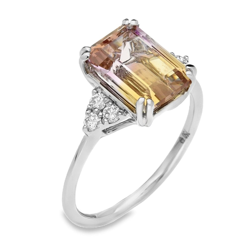 18ct White Gold Ametrine & Diamond Ring - Size M - 0.17ct