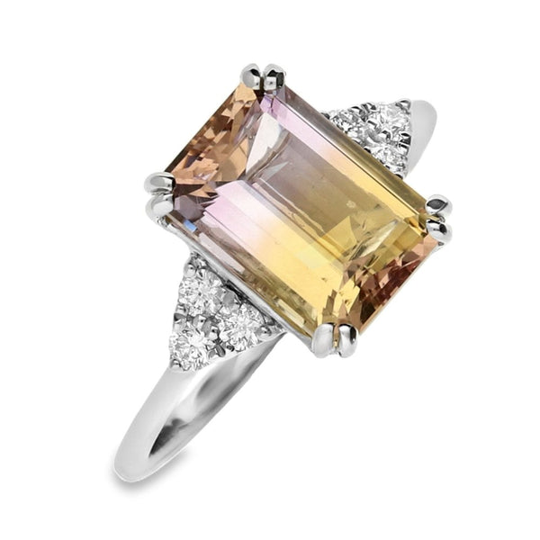 18ct White Gold Ametrine & Diamond Ring - Size M - 0.17ct