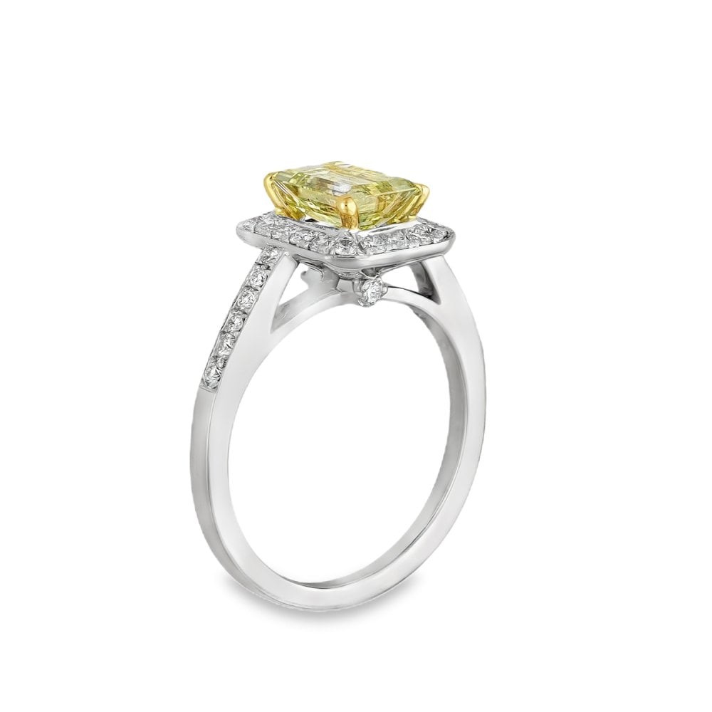 Platinum Certified Fancy Yellow Stone & Diamond Ring - 0.46ct