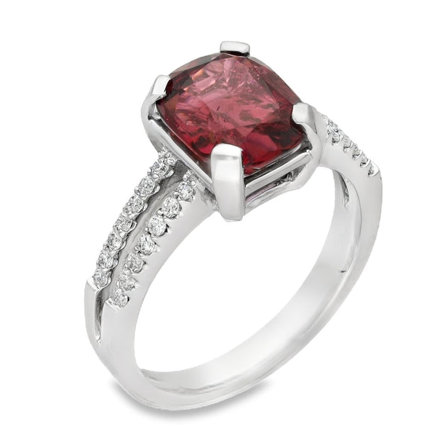 18ct White Gold Diamond & Pink Tourmaline Ring - 0.28ct