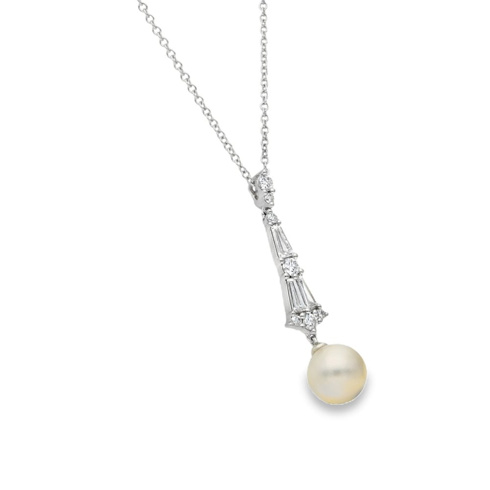 18ct White Gold Pearl & Diamond Pendant & Necklace - 16/18"