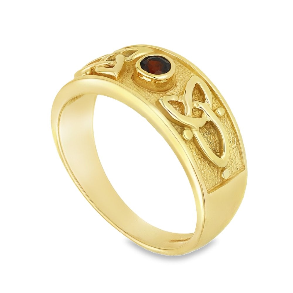 9ct Yellow Gold Celtic-Style Garnet Ring - Size N - 8mm
