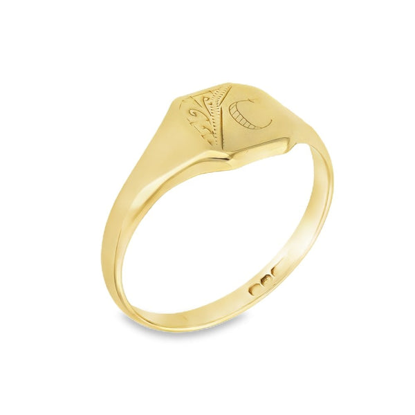 9ct Yellow Gold Half Engraved Initial C Signet Ring - Size P