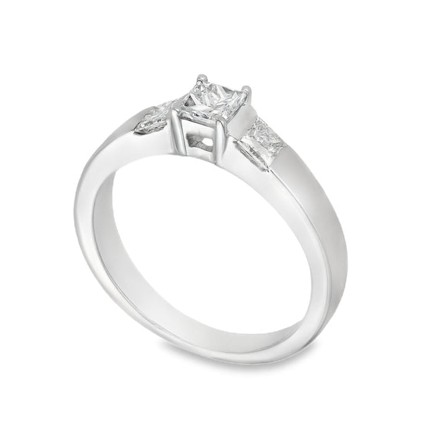 Ladies 18ct White Gold Diamond Trilogy Ring - 0.82ct