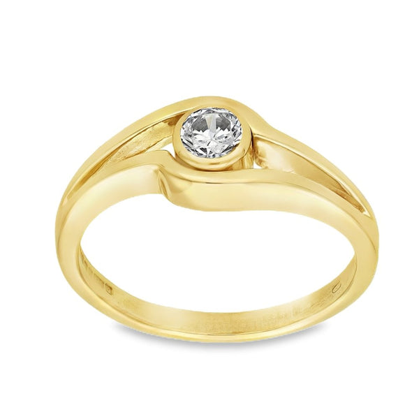 9ct Yellow Gold Cubic Zirconia Split Twist Ring - Size N - 8mm