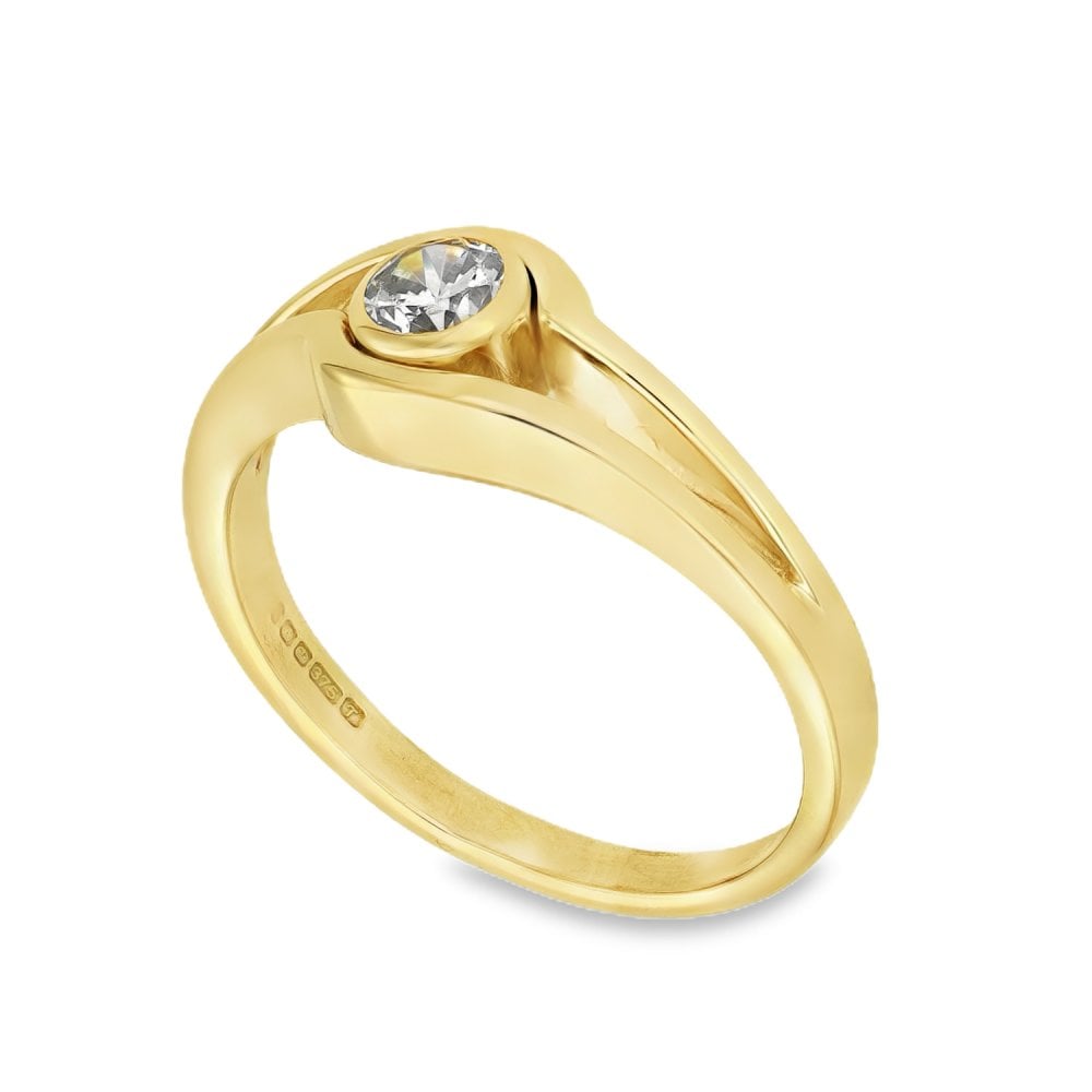 9ct Yellow Gold Cubic Zirconia Split Twist Ring - Size N - 8mm