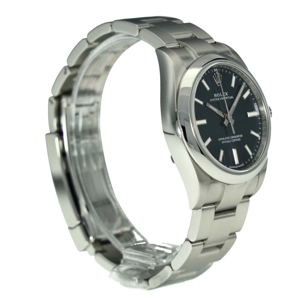 Oyster Perpetual 34 124200 - Blue Dial - 2023