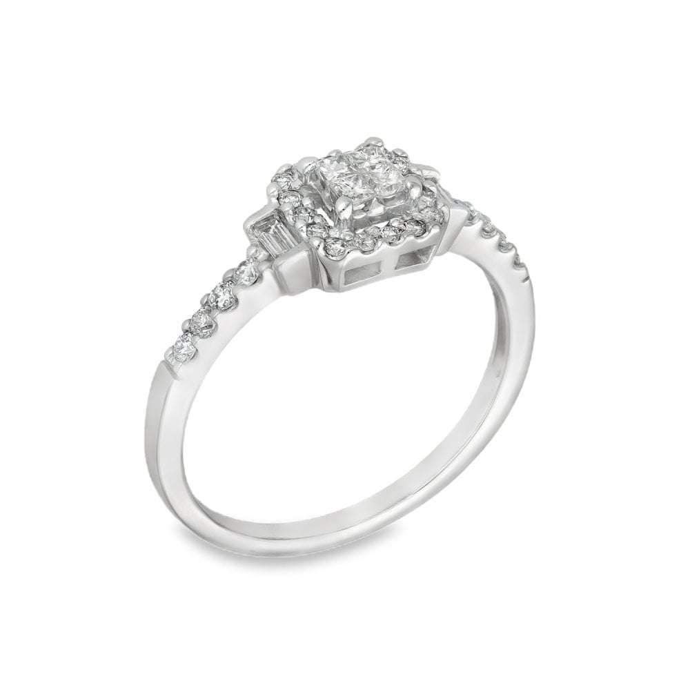18ct White Gold Diamond Cluster Ring - Size P - 0.50ct
