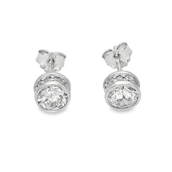 9ct White Gold Cubic Zirconia Stud Earrings - 1.3g