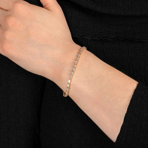 7.00ct Yellow Gold Certified Diamond Tennis Bracelet - F/VS2