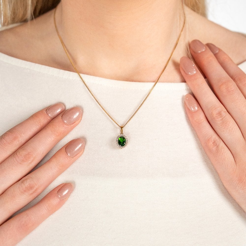 9ct Yellow Gold Diamond & Tourmaline Pendant & Chain - 18"