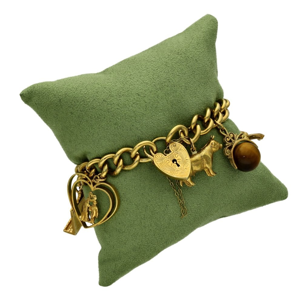 9ct Yellow Gold 8 Charm Bracelet - 7" - 56.8g