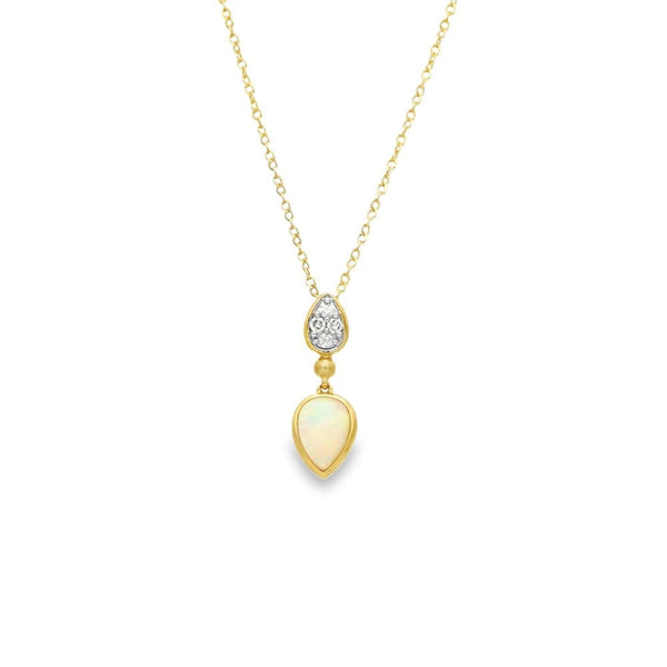 9ct Yellow Gold Opal & Diamond Necklace