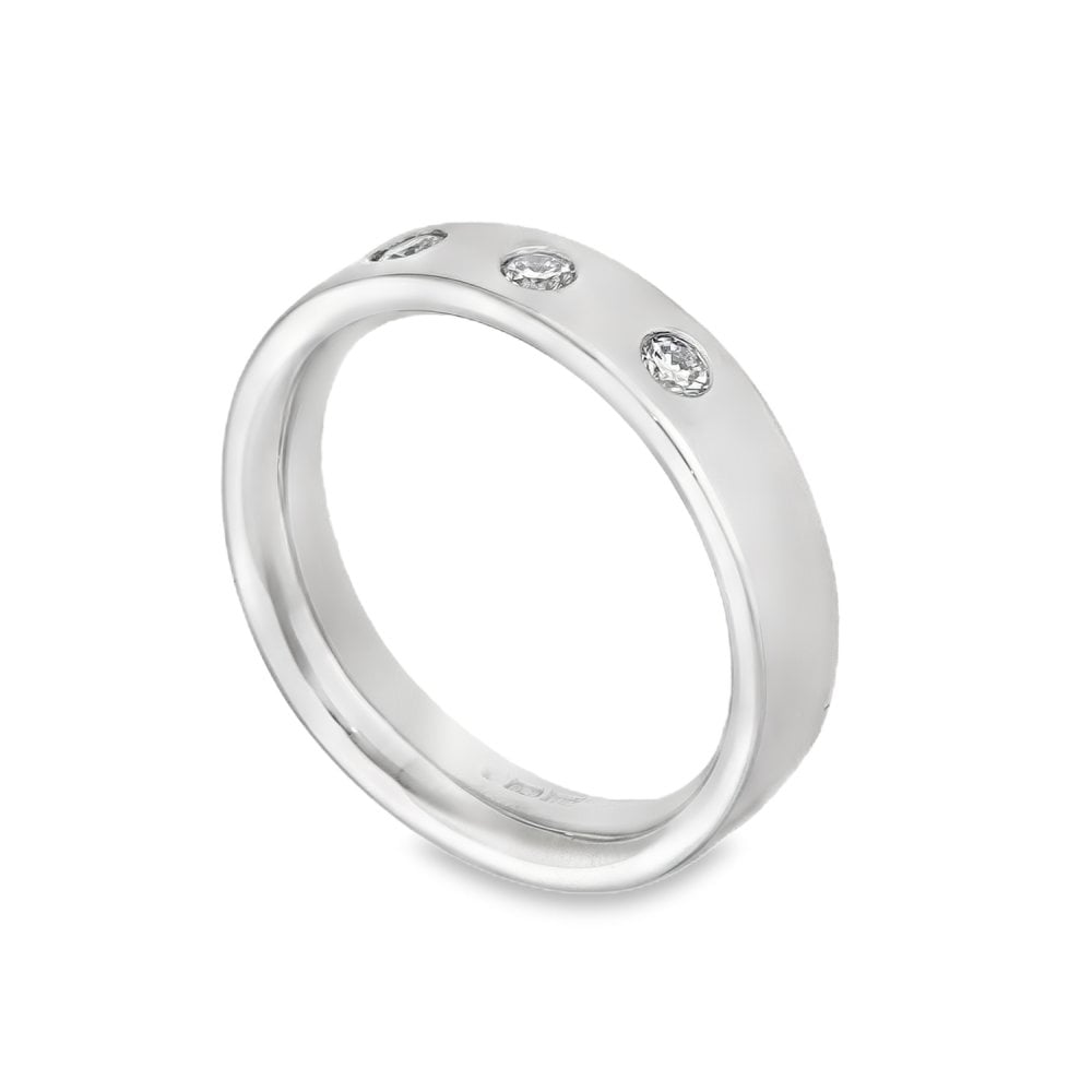 18ct White Gold Diamond Wedding Ring - Size G½ - 0.15ct