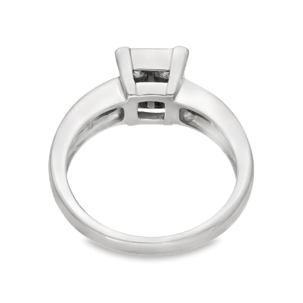 18ct White Gold Diamond Cluster Ring - Size N - 1.00ct