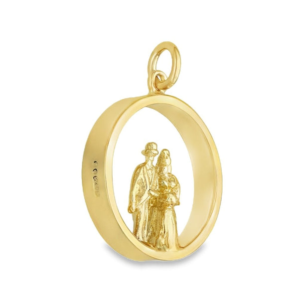 9ct Yellow Gold Round Bride & Groom Pendant - 17x17x3mm - 2.9g