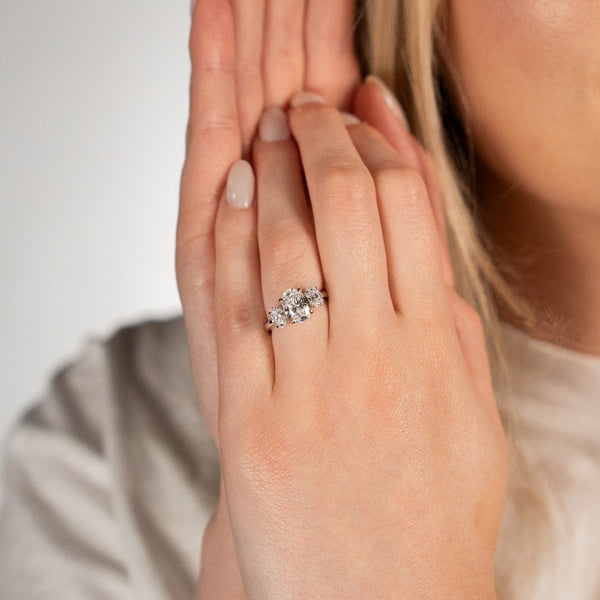 3.00ct White Gold Certified Diamond Trilogy Ring - F/VS2