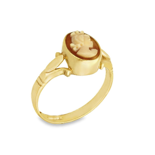 9ct Yellow Gold Oval Cameo Ring - Size N½ - 10mm
