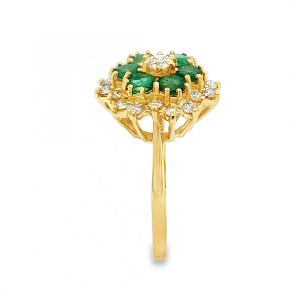 18ct Yellow Gold Emerald & Diamond Cluster Ring - Size Q -0.51ct