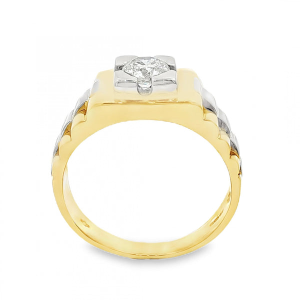 18ct Yellow & White Gold Diamond Signet Ring - Size T - 0.70ct