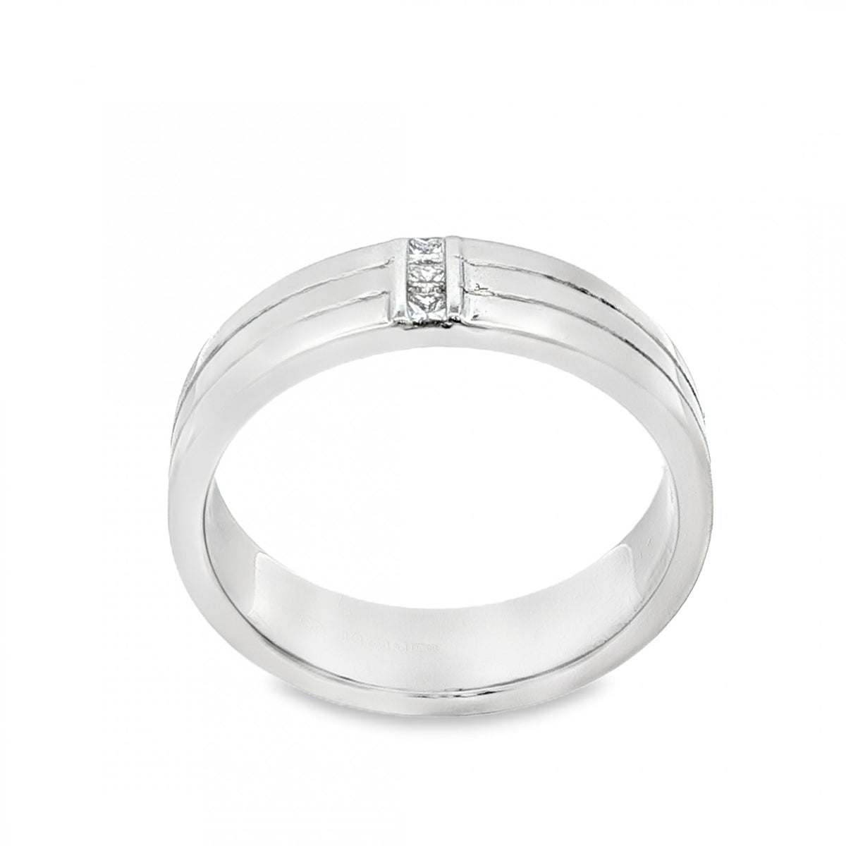 18ct White Gold Diamond Band - Size V - 0.15ct