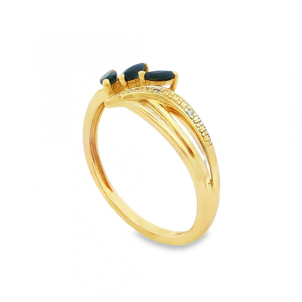 9ct Yellow Gold Sapphire & Diamond Ring - Size Q - 0.25ct