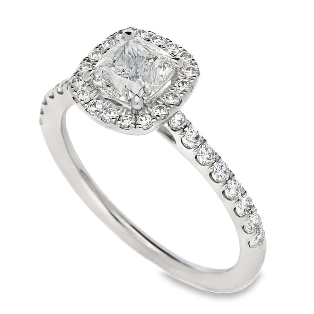 950 Platinum GIA Certified Diamond Cluster Ring - Size M -1.47ct