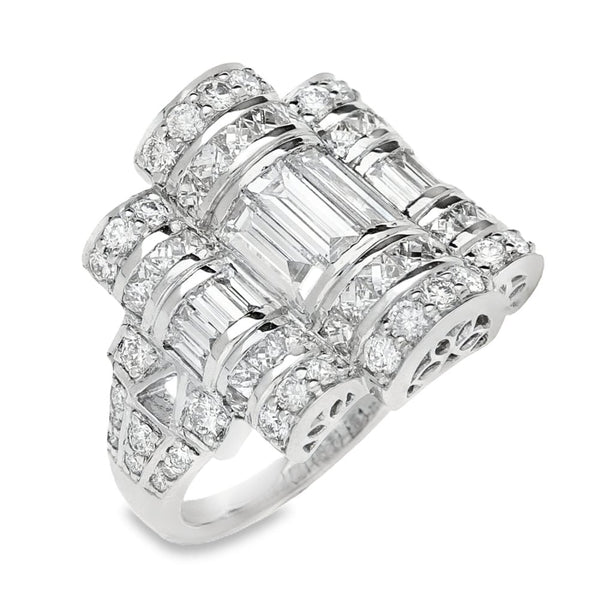 950 Platinum Art Deco Diamond Ring - Size L½ - 2.60ct