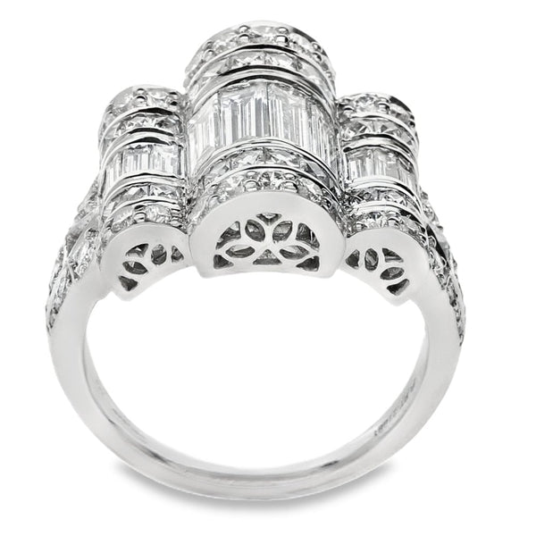 950 Platinum Art Deco Diamond Ring - Size L½ - 2.60ct