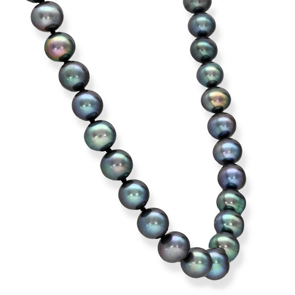 9ct Yellow Gold Black Pearl Necklace - 16" - 46.1g