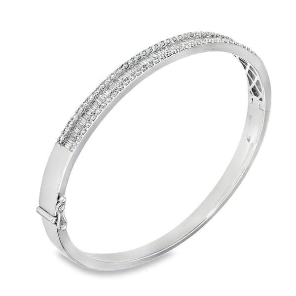 18ct White Gold Diamond Bangle - 17cm - 1.92ct