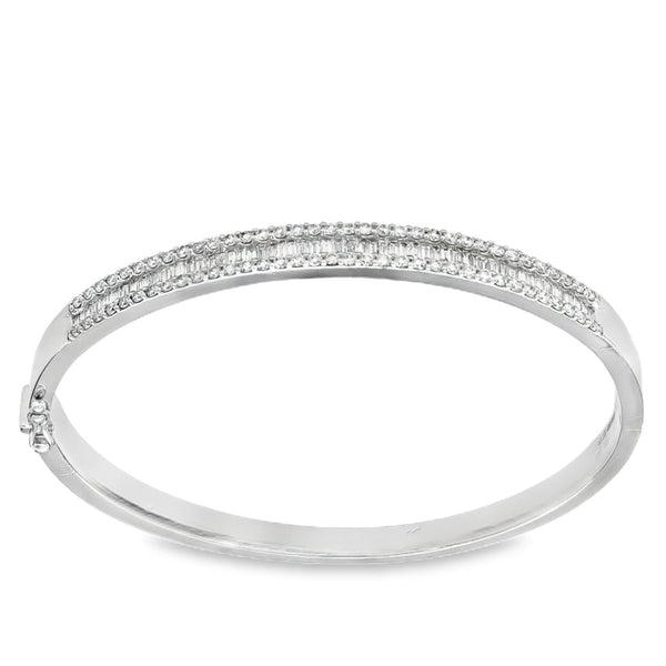 18ct White Gold Diamond Bangle - 17cm - 1.92ct