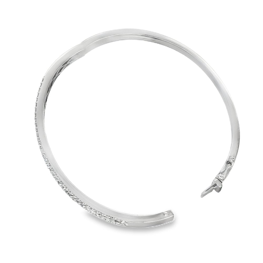 18ct White Gold Diamond Bangle - 17cm - 1.92ct