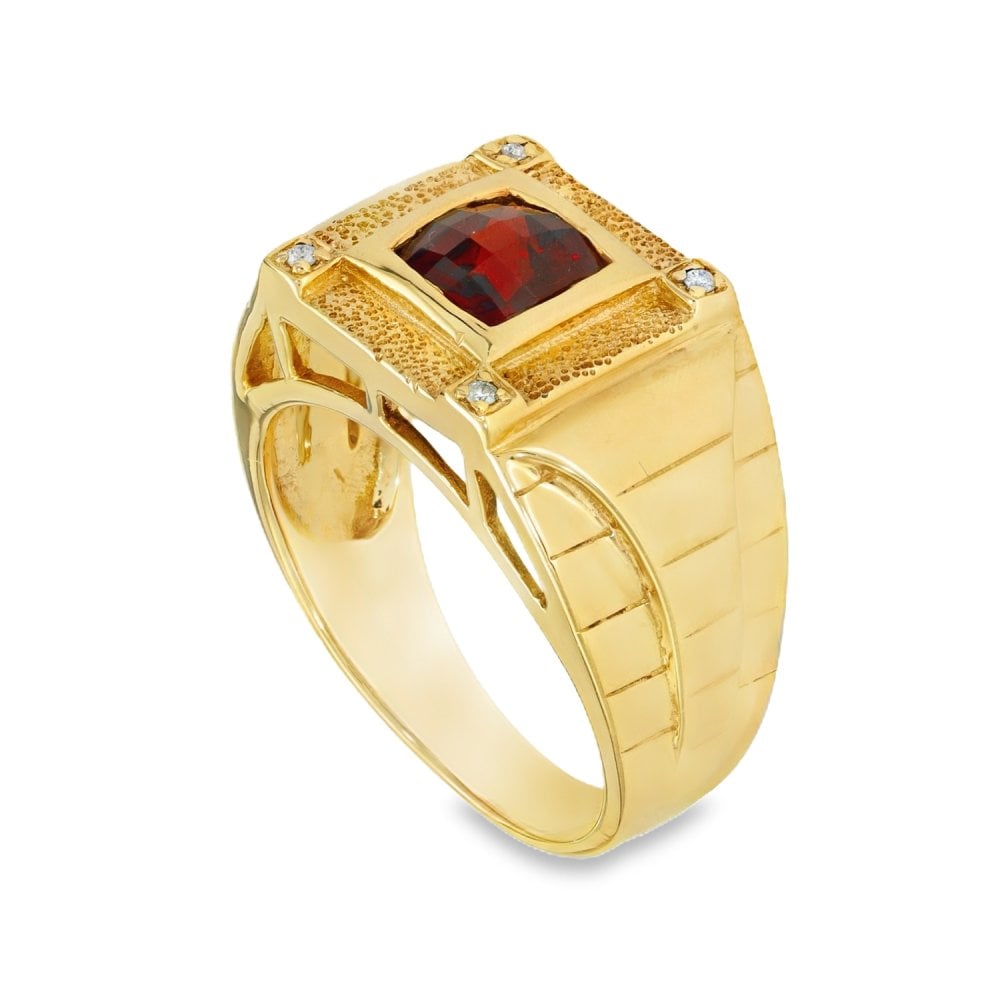 9ct Yellow Gold Garnet & Diamond Dress Ring - Size W - 14.0g