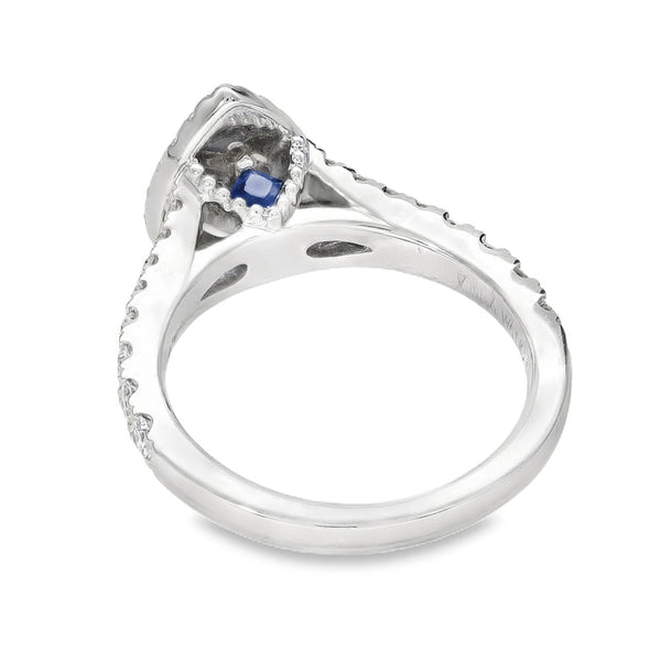 18ct White Gold Pear Diamond Cluster Ring - Size J - 0.70ct