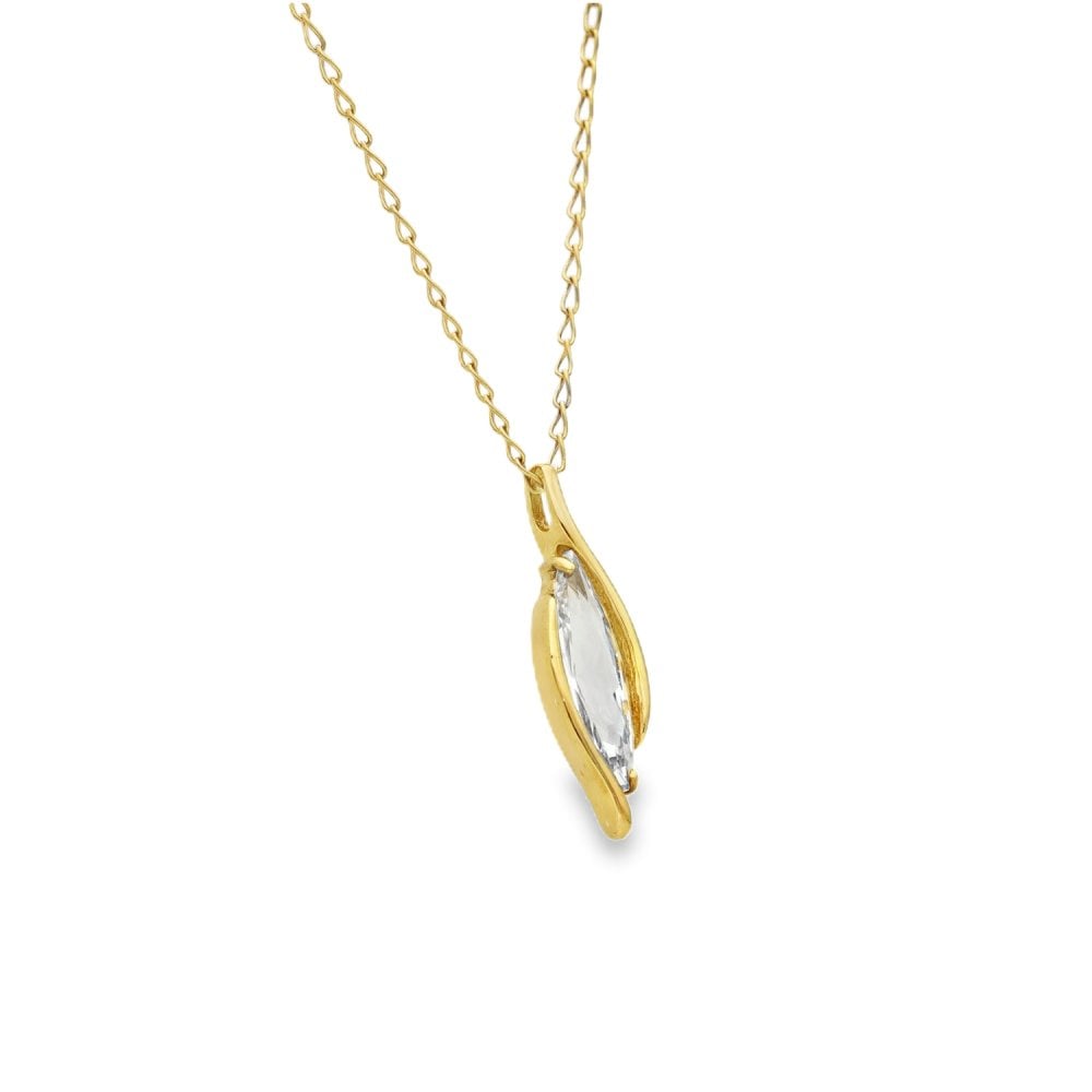 9ct Yellow Gold CZ Marquise Pendant & Necklace - 18" - 5.7g