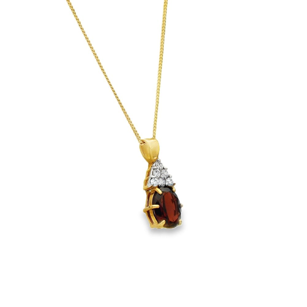 9ct Yellow Gold Garnet & CZ Pendant & Curb Chain - 18" - 3.3g