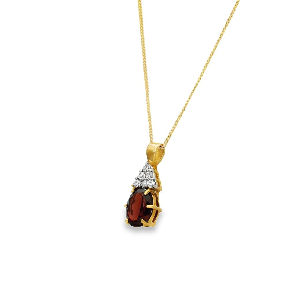 9ct Yellow Gold Garnet & CZ Pendant & Curb Chain - 18" - 3.3g