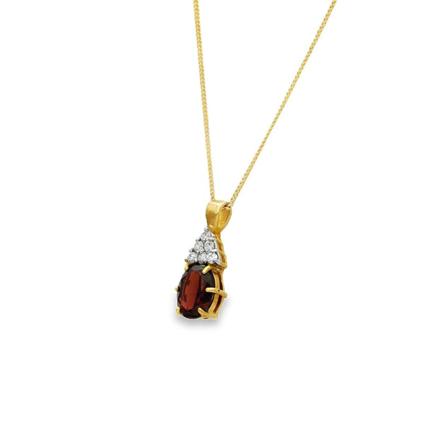 9ct Yellow Gold Garnet & CZ Pendant & Curb Chain - 18" - 3.3g